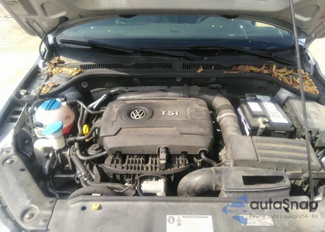 2014 Volkswagen Jetta Gli z USA, uszkodzony, nr VIN 3VW5S7AJ4EM396791